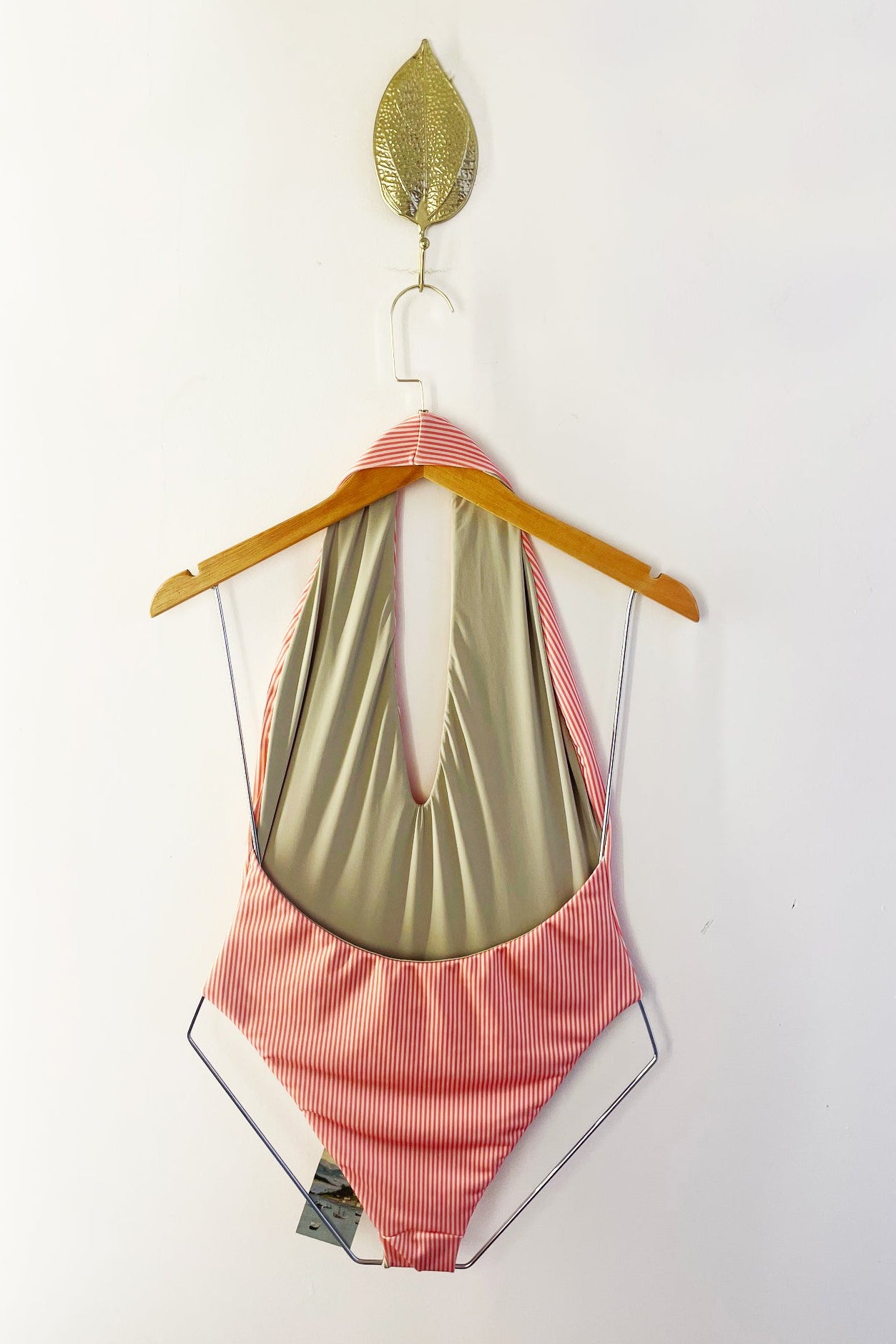 Maiô Listrinhas Coral