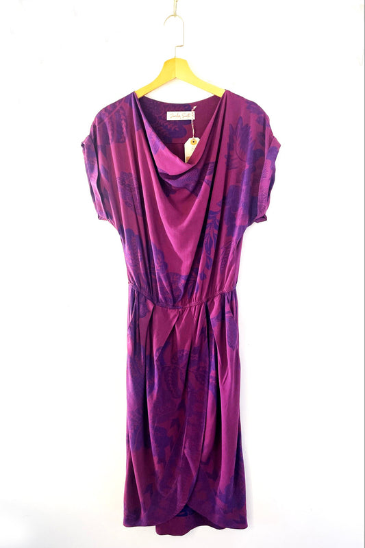 Vestido Gola Boba Vinho Rosado